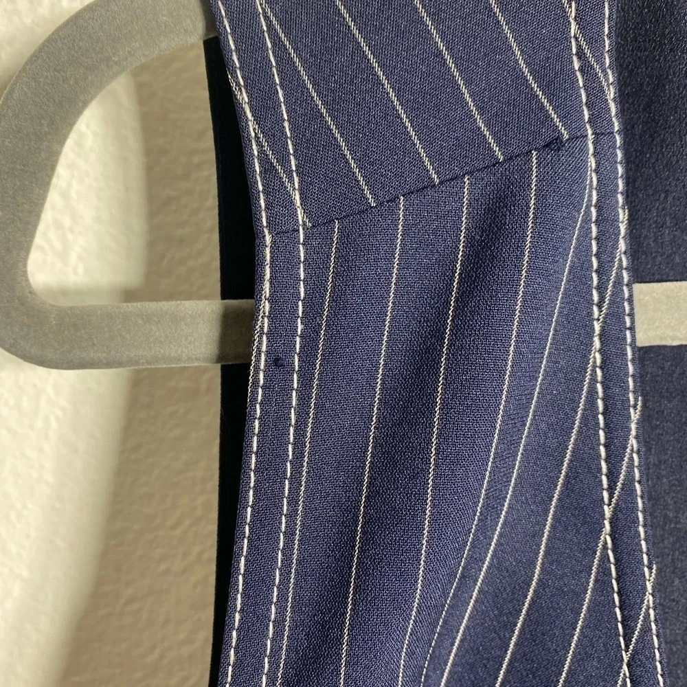 Elliatt “lady” Navy Striped Crepe Dress - Picture 9 of 11